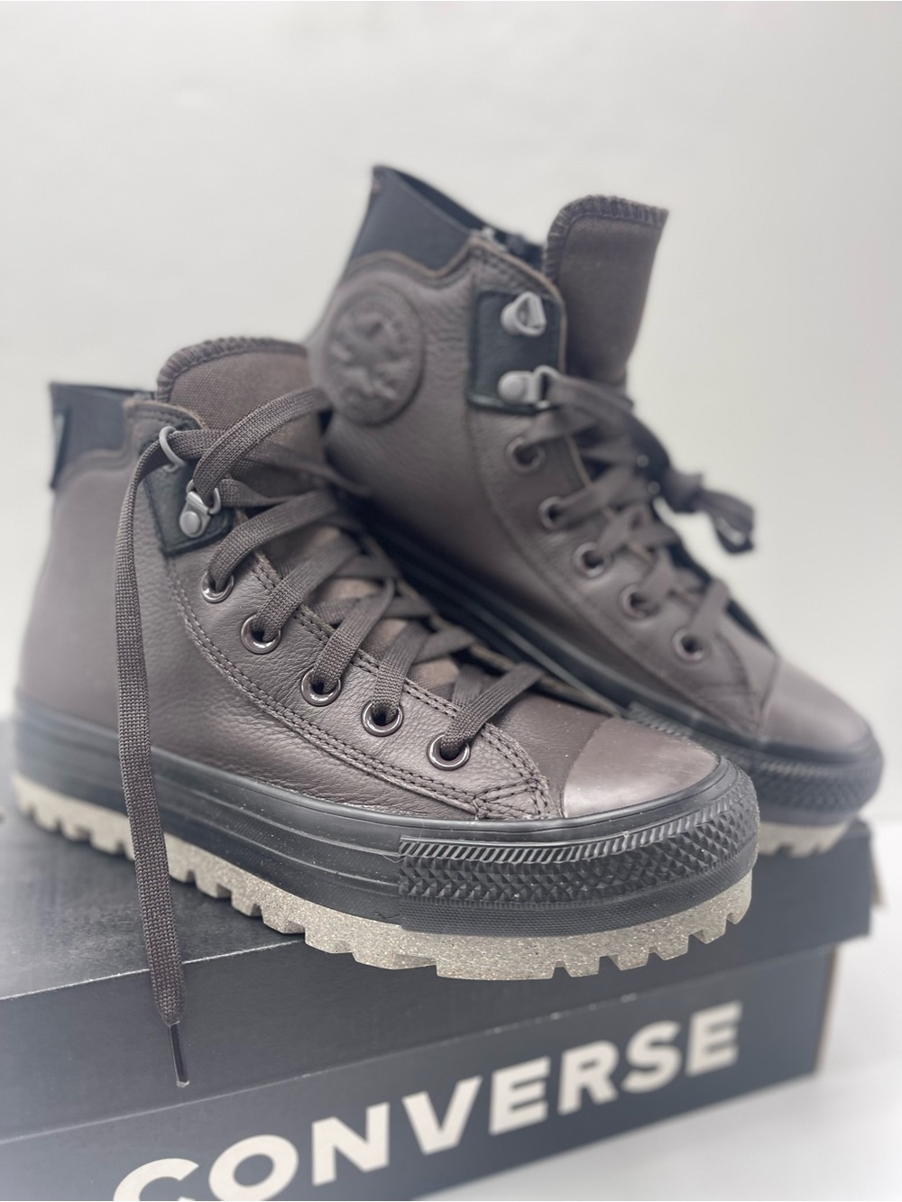 Converse WMNS CTAS CITY TREK WP HI COFFEE NUT/BLACK/SHARKSKIN Boots Cold Weather - Picture 2 of 15